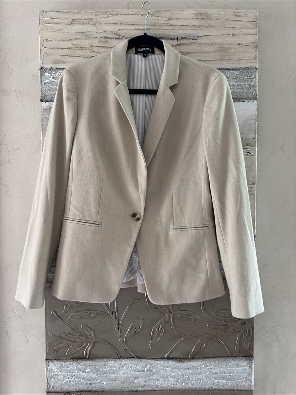 Express Women's Light Beige Single-Button Blazer